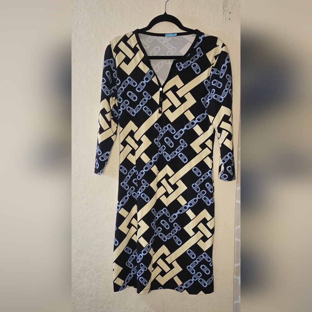 J. McLaughlin Black and Cream Geometric Long Sleeve Dress